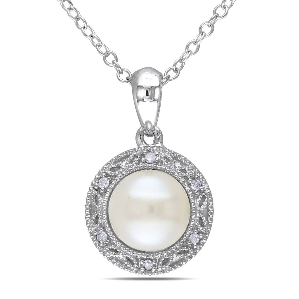 Miadora Sterling Silver Freshwater White Pearl and Diamond Necklace (7-7.5)