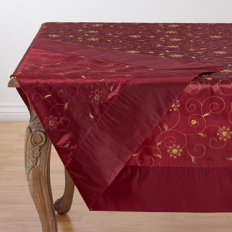 Traditional Glam Embroidered Sequined Tablecloth
