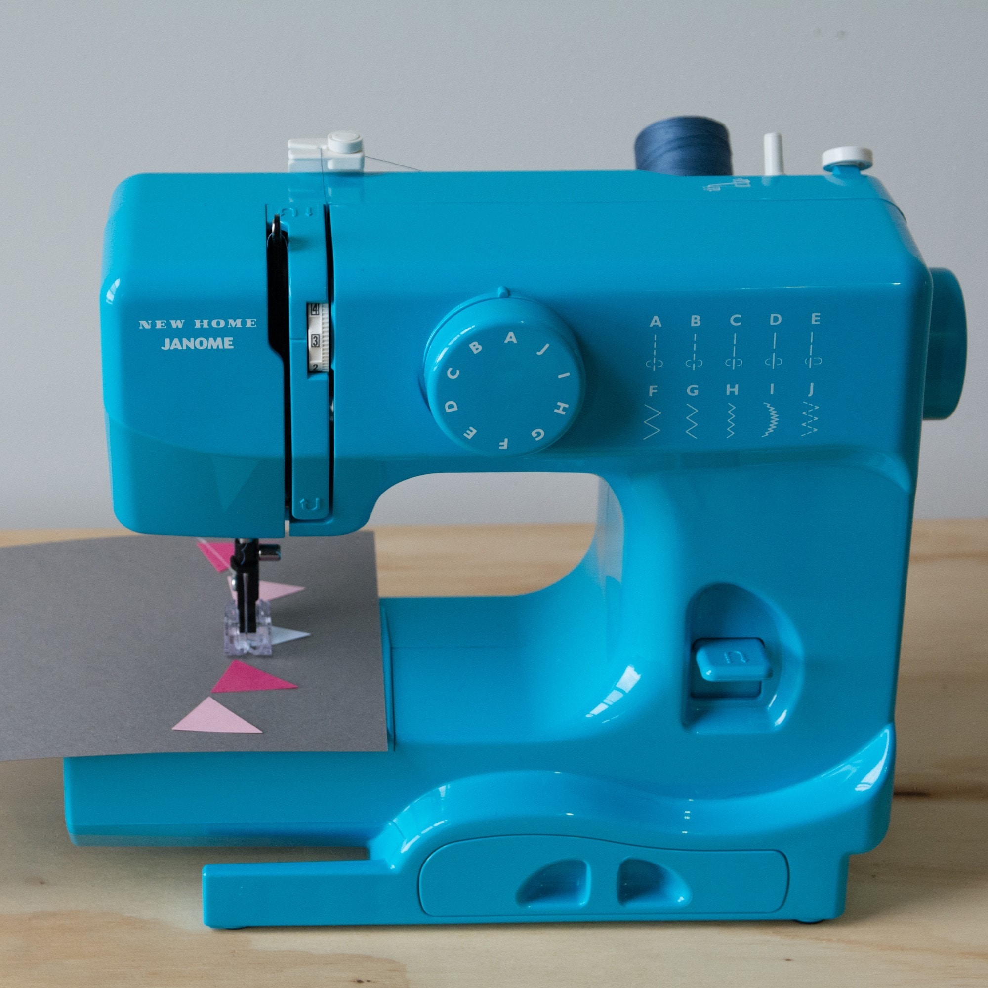 Janome Turbo Teal Basic, Easy-to-Use, 10-stitch Portable, 5 lb Compact  Sewing Machine with Free Arm - Bed Bath & Beyond - 8252076