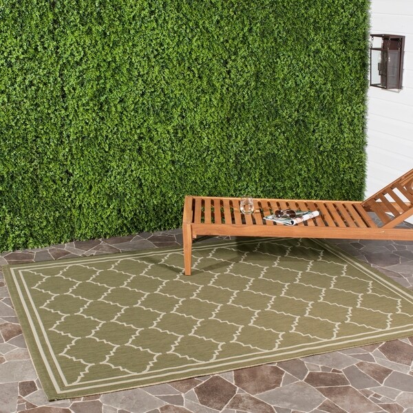 Safavieh Courtyard Transitional Green/ Beige Indoor/ Outdoor Rug - 9' x 12'