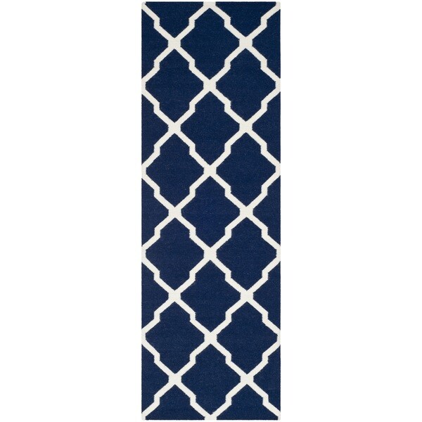 Safavieh Hand woven Moroccan Reversible Dhurrie Navy Wool Rug (26 x 8