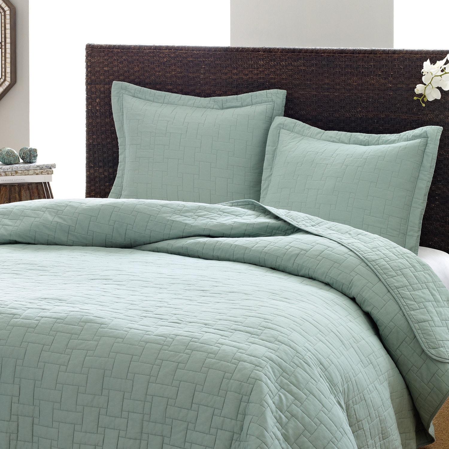 Shop Tommy Bahama Aruba Blue 3-piece Cotton Quilt Set - Free Shipping ...