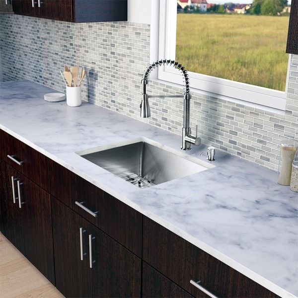VIGO All-in-One 23-inch Stainless Steel Undermount Kitchen Sink and Brant Stainless Steel Faucet Set