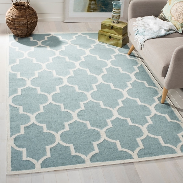 Safavieh Handwoven Moroccan Reversible Dhurrie Light Blue Wool Safavieh Handwoven Moroccan Reversible Dhurrie Light Blue Wool Area Rug