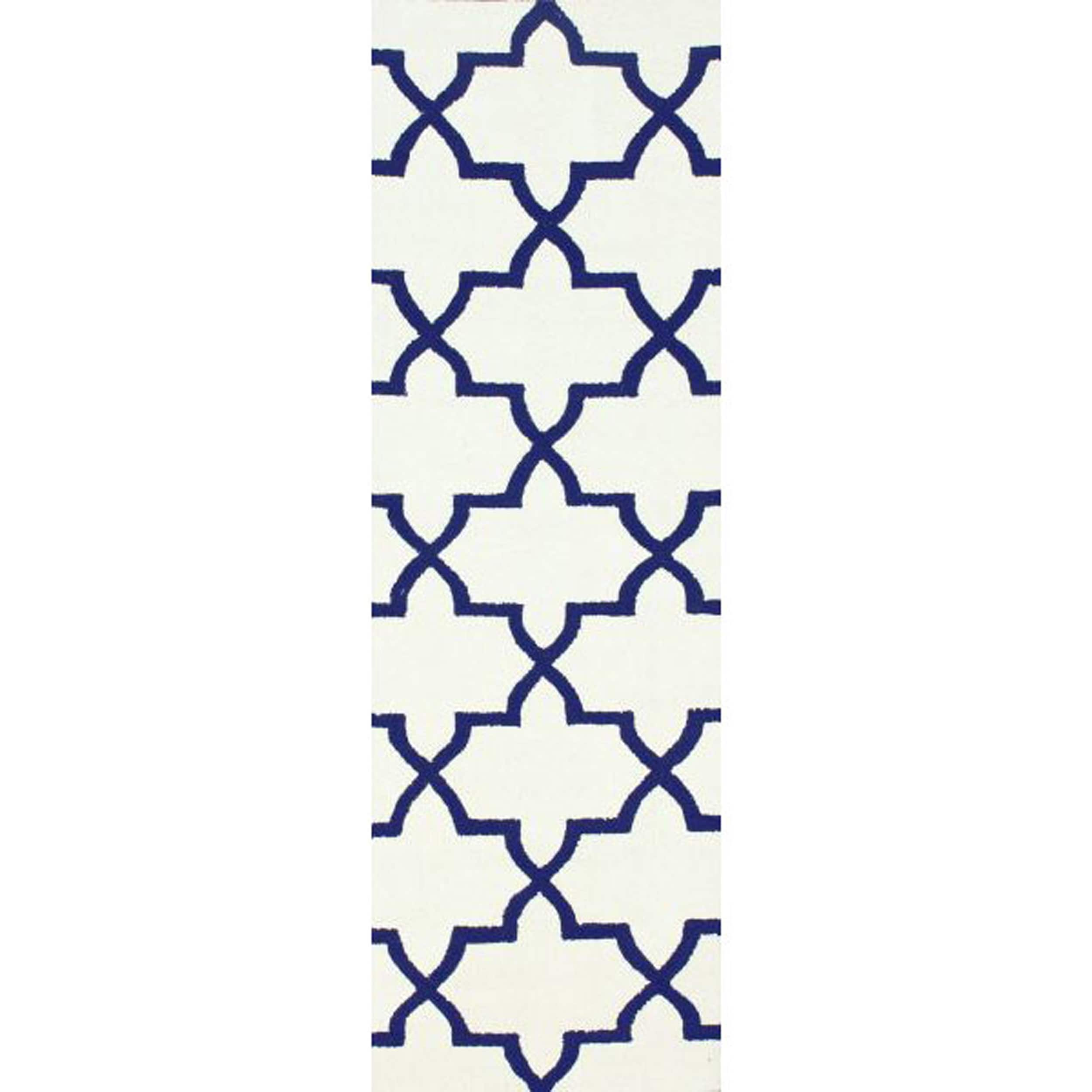 Nuloom Handmade Alexa Moroccan Trellis Ivory/ Navy Wool Runner Rug (26 X 10)