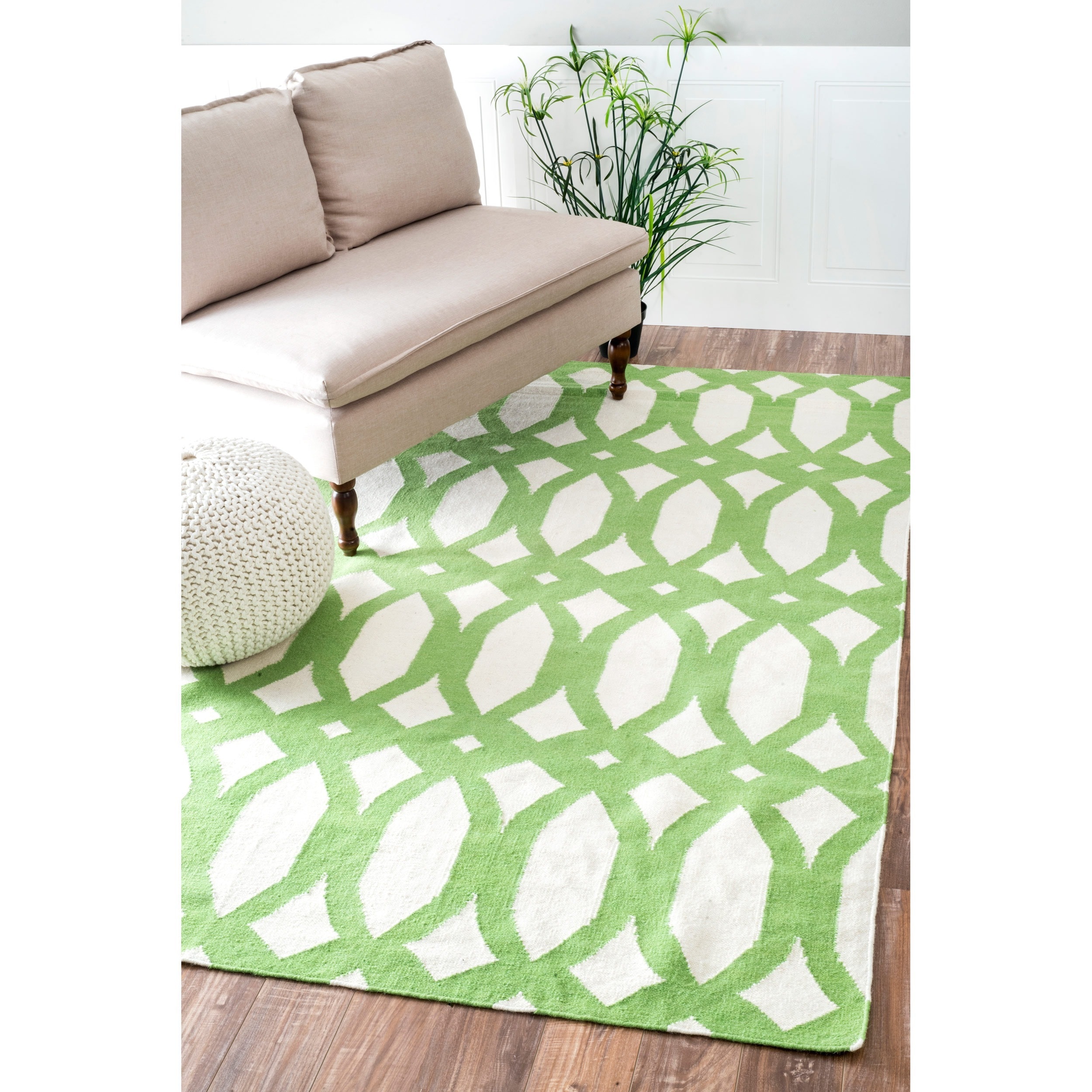 Nuloom Handmade Lattice Flatweave Kilim Green Wool Rug (8 X 10) (IvoryPattern AbstractTip We recommend the use of a non skid pad to keep the rug in place on smooth surfaces.All rug sizes are approximate. Due to the difference of monitor colors, some rug