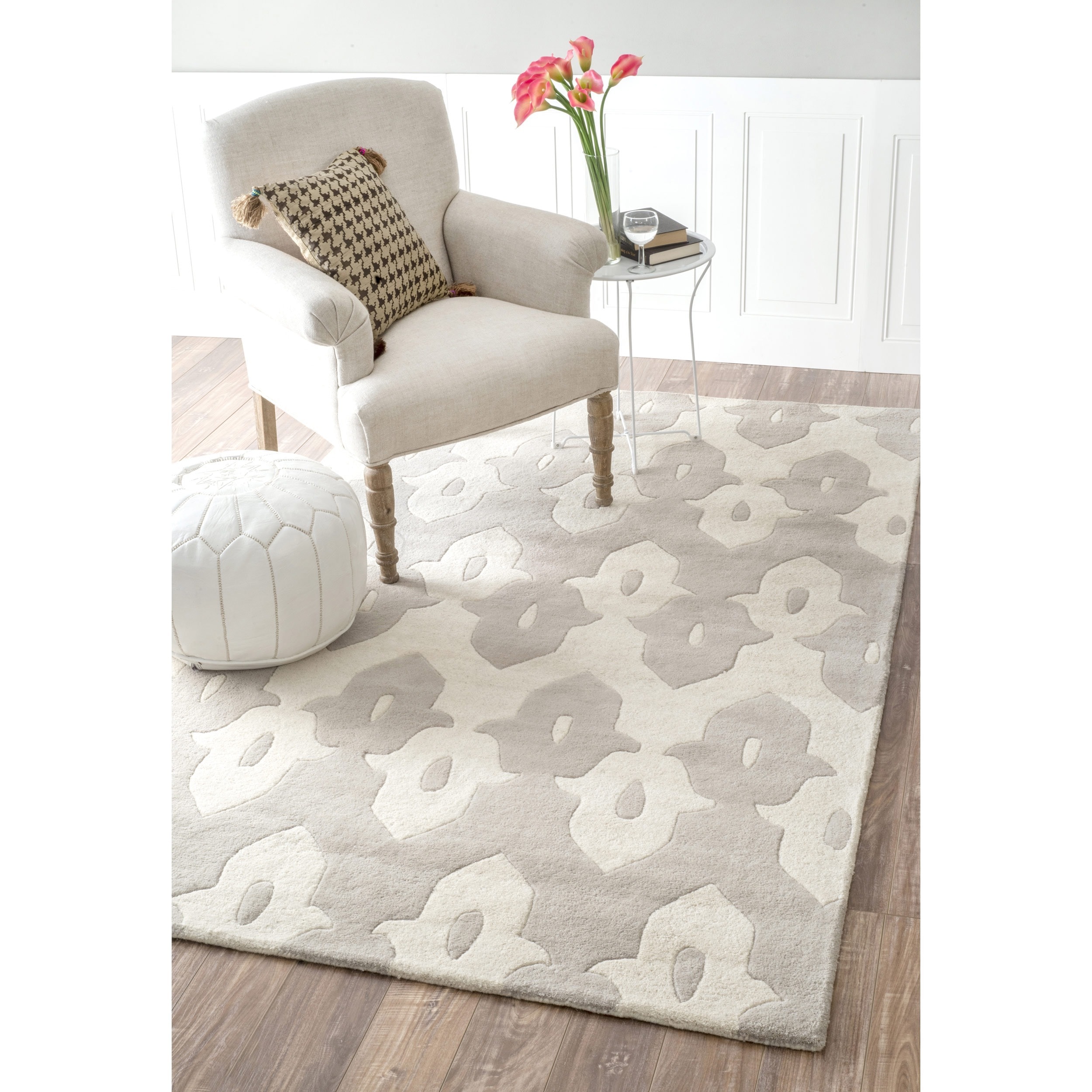 Nuloom Handmade Modern Ikat Trellis Wool Rug (76 X 96)