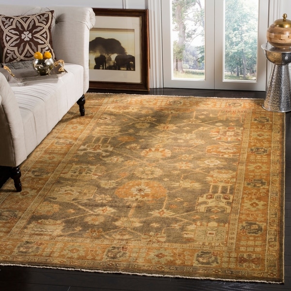 Safavieh Hand-knotted Oushak Brown/ Rust Wool Rug - 9' x 12'