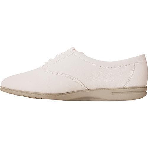 Women's Easy Spirit Motion 14 White Leather Easy Spirit Sneakers