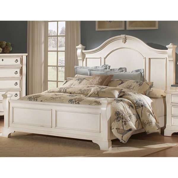 Traditions Poster Bed by Greyson Living