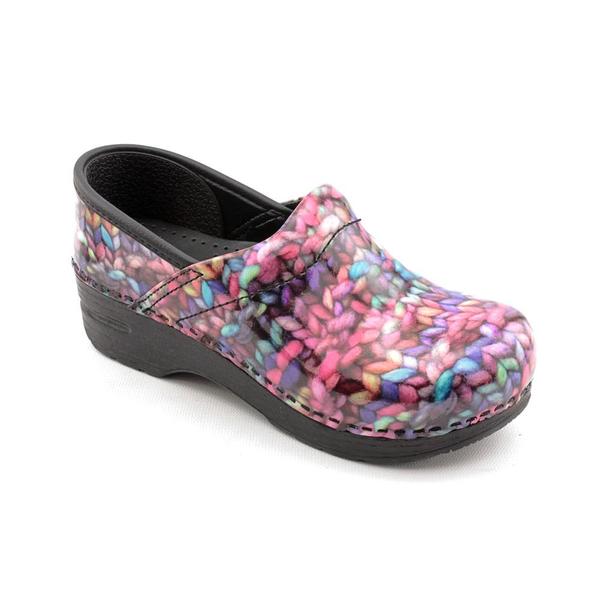 Shop Dansko Girl (Youth) �Gitte� Patent Dress Shoes (Size Shop Dansko Girl (Youth) �Gitte� Patent Dress Shoes (Size