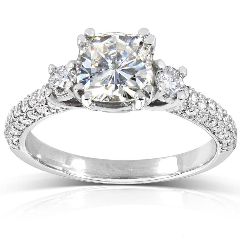 Annello by Kobelli 14k Gold 1 1/2ct TGW Cushion-cut Moissanite and Diamond 3-Stone Pave Engagement Ring (GH/VS, GH/I) - 4 - White