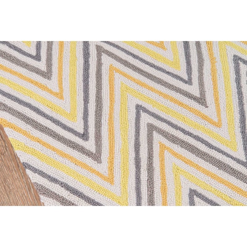 Momeni Geo Hand Hooked Polyester Contemporary Chevron Area Rug