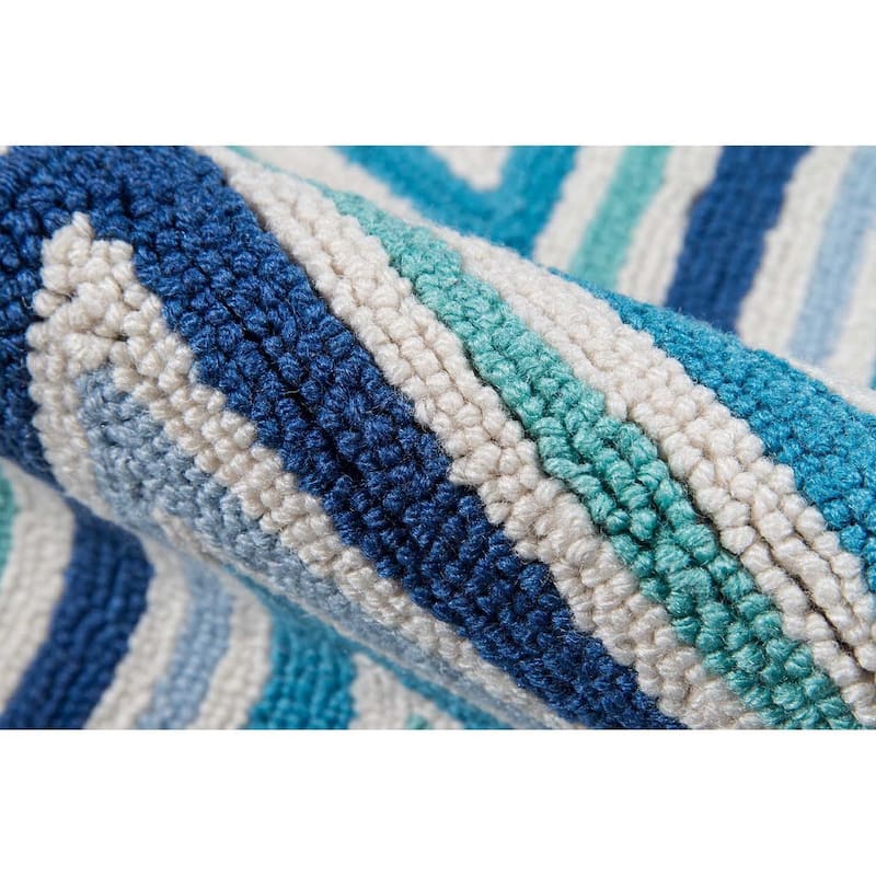 Momeni Geo Hand Hooked Polyester Contemporary Chevron Area Rug