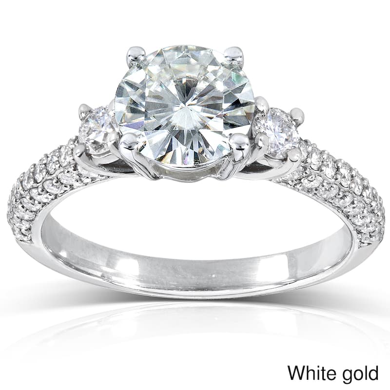 Annello by Kobelli 14k Gold 1 2/5ct TGW Round-cut Moissanite and Diamond Three Stone Pave Engagement Ring - 4 - White