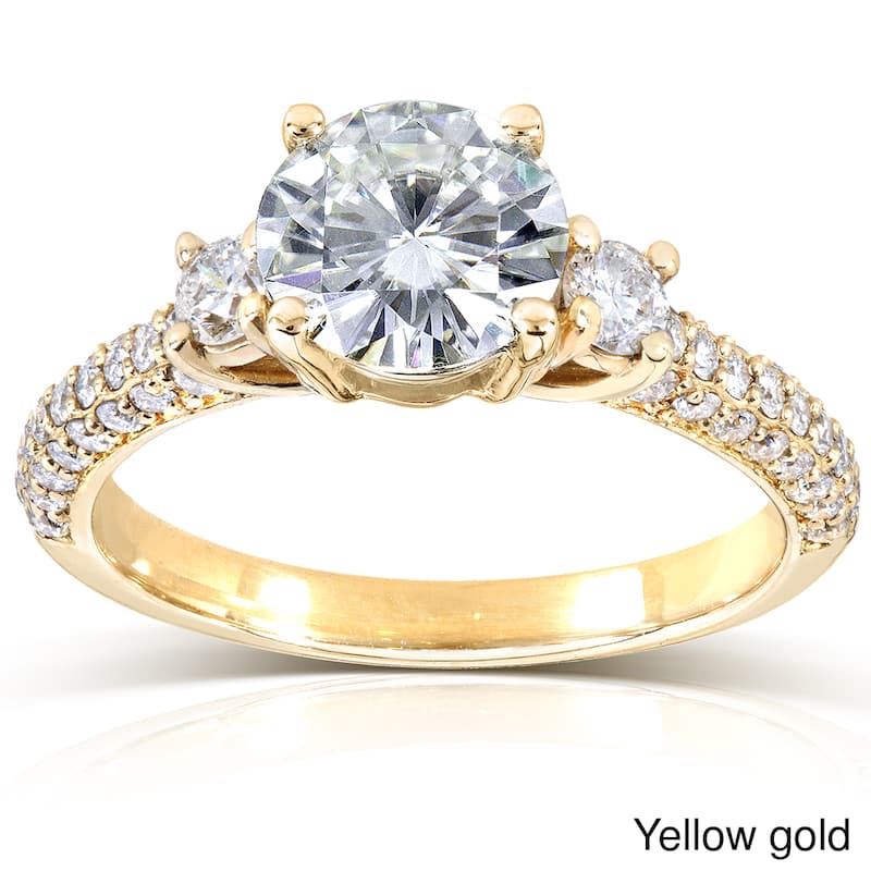Annello by Kobelli 14k Gold 1 2/5ct TGW Round-cut Moissanite and Diamond Three Stone Pave Engagement Ring - 4 - Yellow