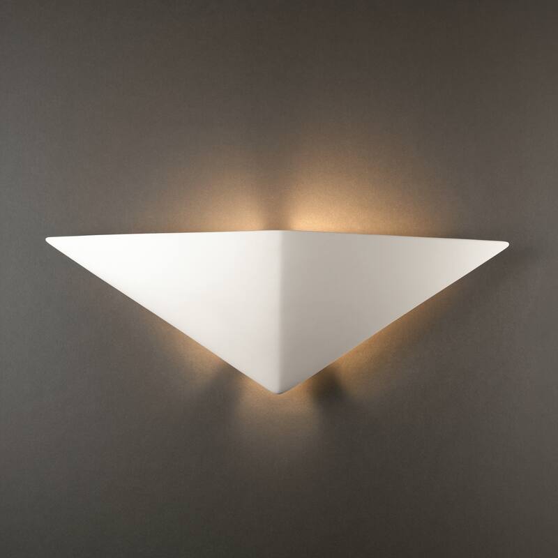Porch & Den Huntwood Triangular Ceramic 1-light ADA Sconce - White