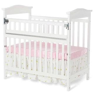 Foundations The Princeton Clear Choice Mini Crib in White