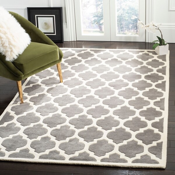 Safavieh Handmade Moroccan Chatham Dark Grey/ Ivory Wool Rug - 10' x 14'