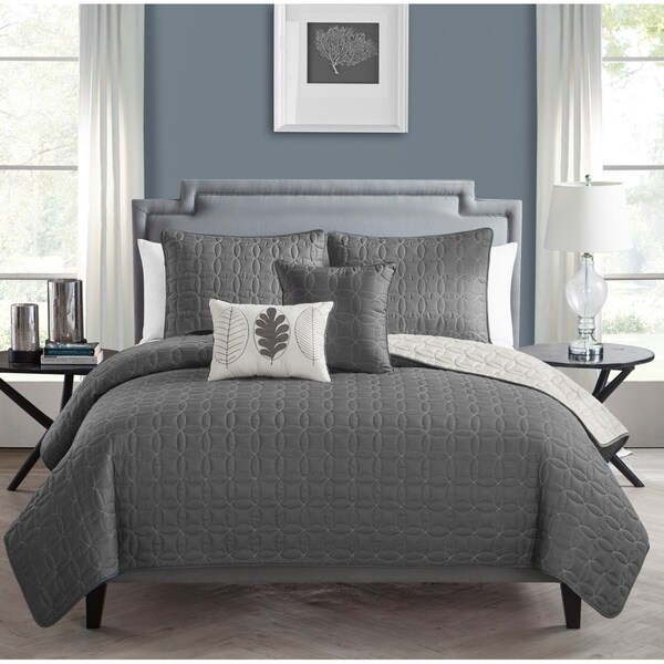 VCNY Hayden Embroidered 5-Piece Reversible Quilt Set