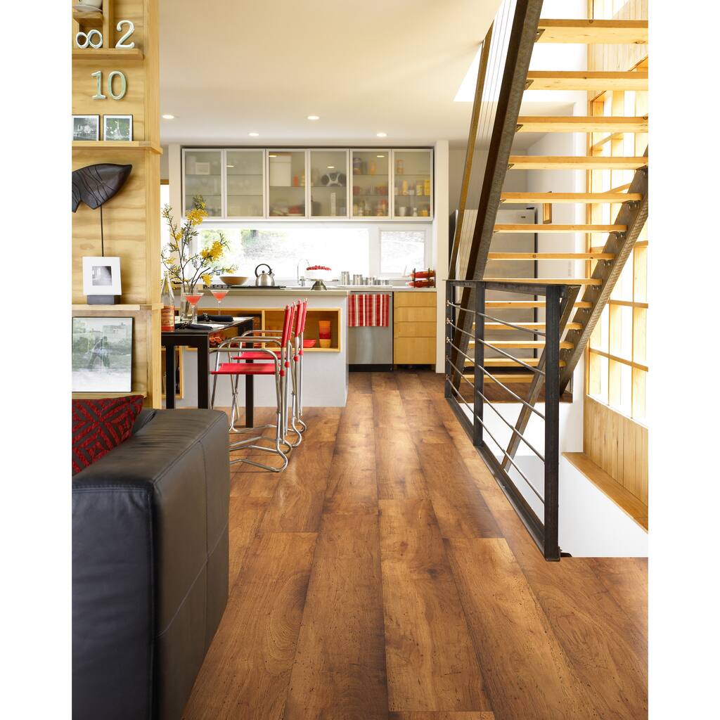 Shaw Landscapes Faux Wood Laminate Flooring (26.4 Sq Ft)