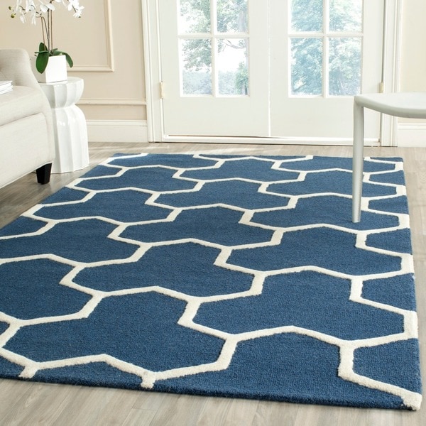 Safavieh Handmade Moroccan Cambridge Navy/ Ivory Wool Area Rug - 8' x 10'