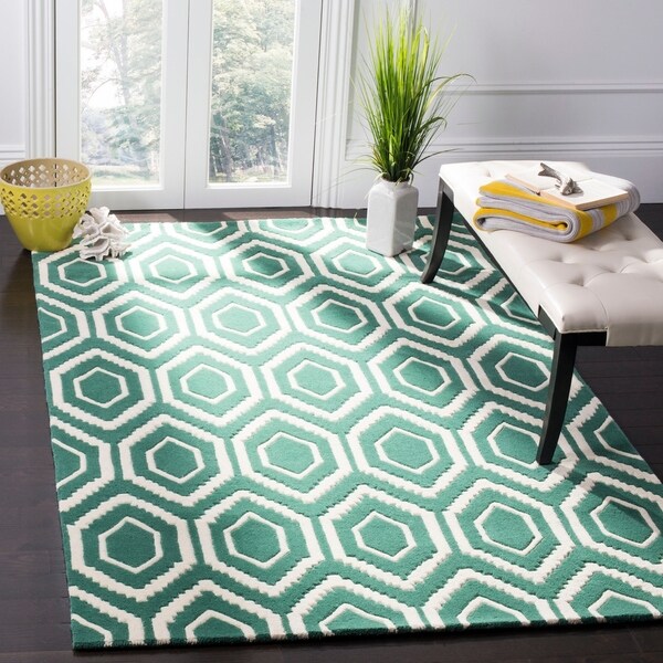 Safavieh Handmade Moroccan Chatham Teal/ Ivory Wool Area Rug - 8' x 10'
