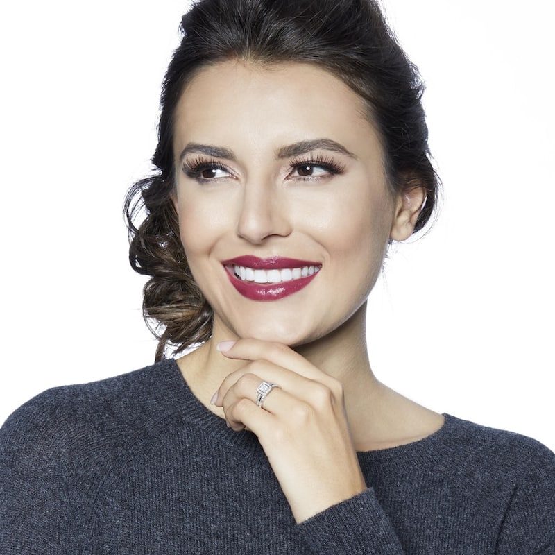 Miadora Sterling Silver 1/4ct TDW Diamond Halo Cluster Bridal Ring Set