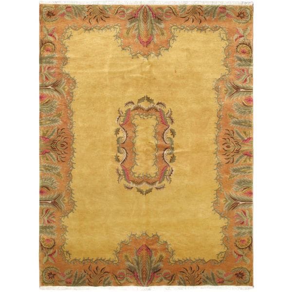 Hand knotted Silk Touch Gold Wool Rug (8 x 108)