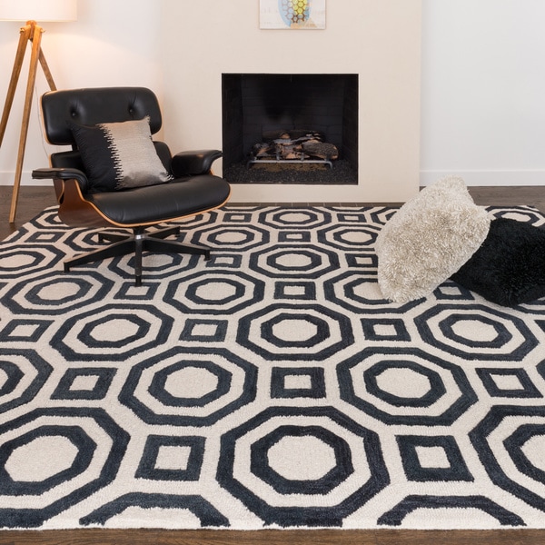 Hand-tufted Tatum Ivory and Black Wool Rug (3'6 x 5'6) - 3'6" x 5'6"