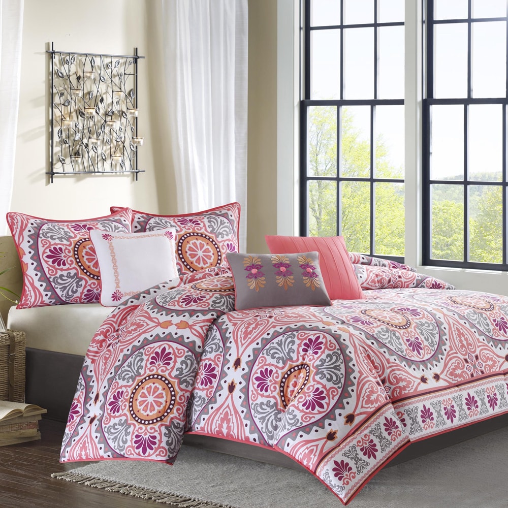 Madison Park Madison Park Penza 7 piece Comforter Set Pink Size Queen