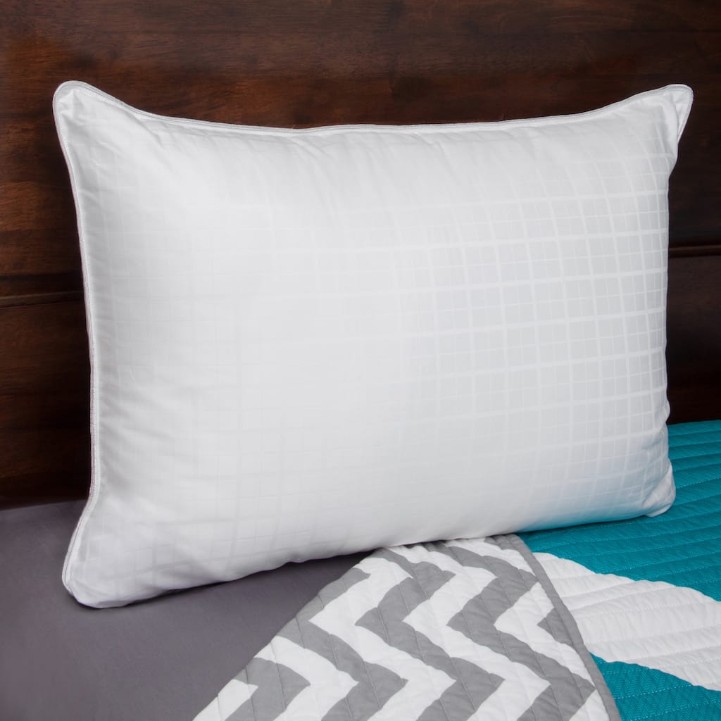 Sealy Posturepedic OptiLuxe Memory Fiber Pillow