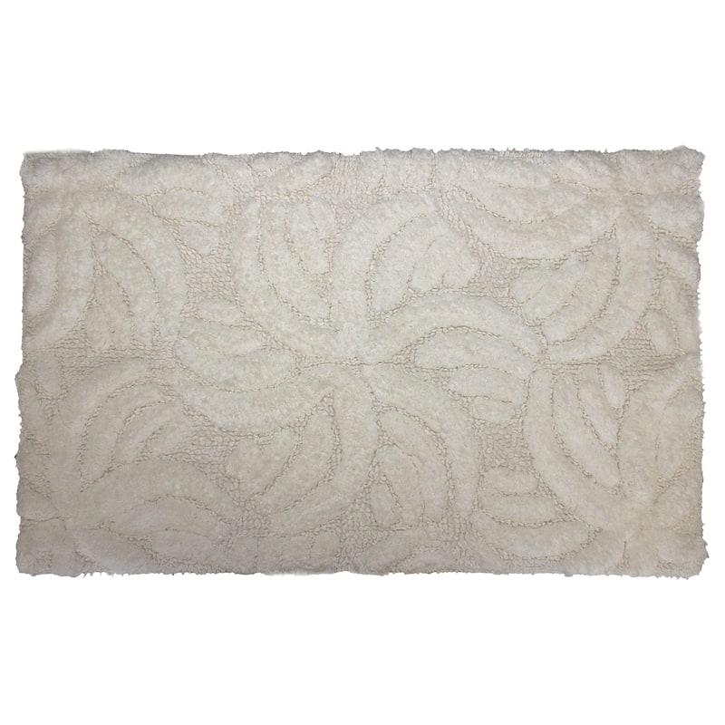 Austin Horn Classics Star 21 x 34 Bath Rug - Off-White