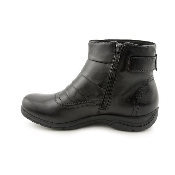clarks leather ankle boots christine club