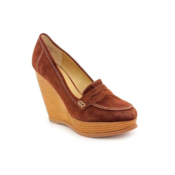 levity Women's 'Bee Bop' Regular Suede Dress Shoes (Size 10 ) Wedges