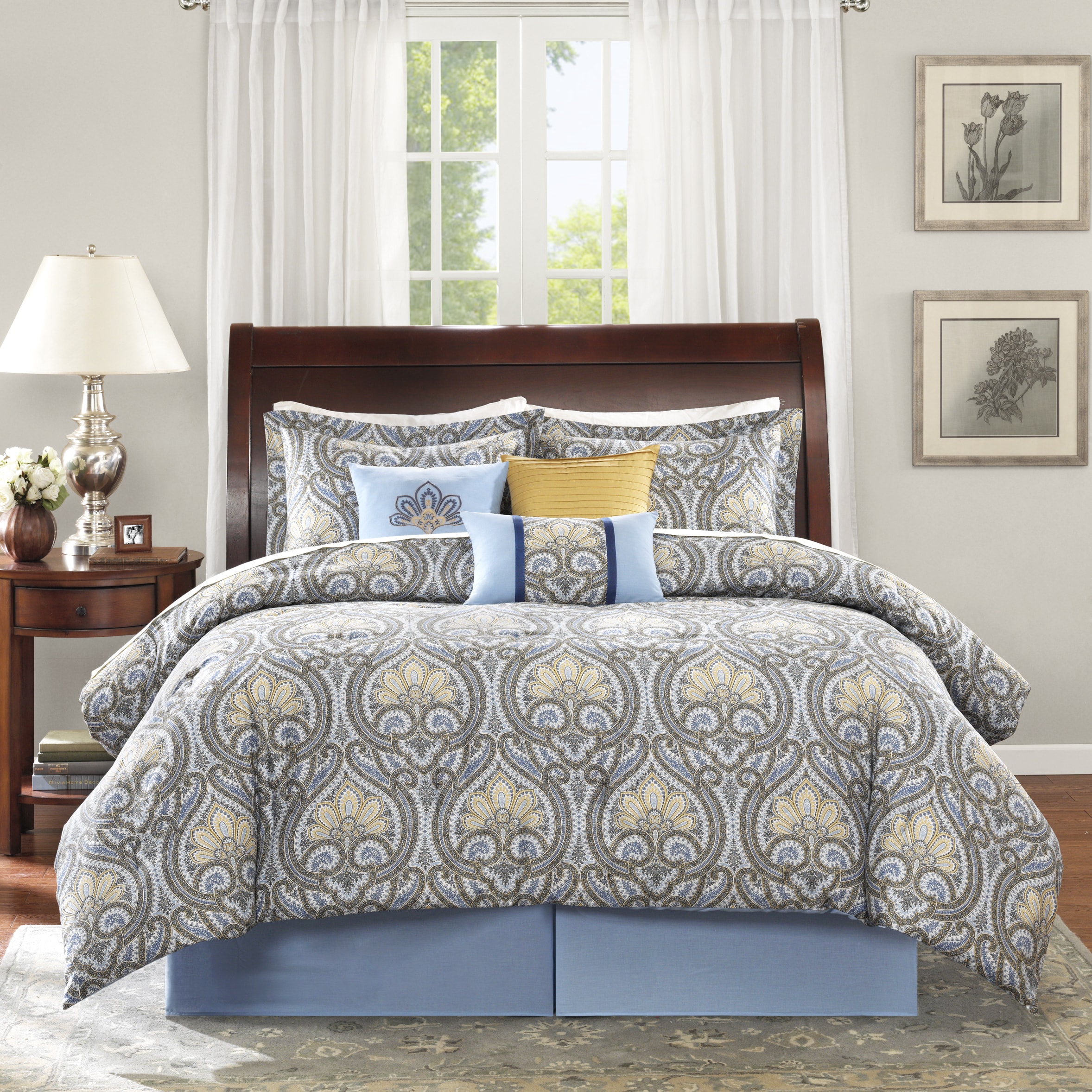 Madison Park Madison Park Flora 7 piece Comforter Set Blue Size Queen