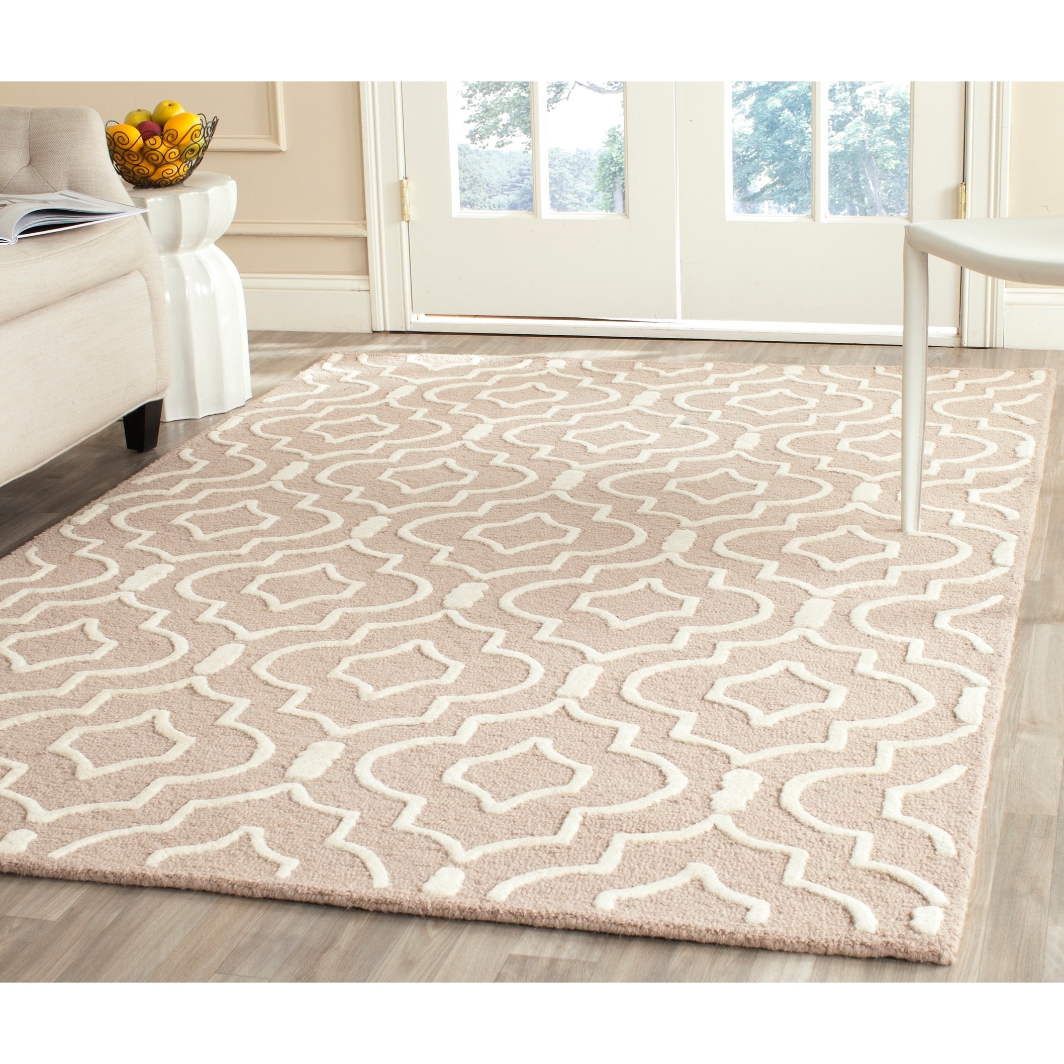 Safavieh Handmade Contemporary Moroccan Cambridge Beige/ Ivory Wool Rug (5 X 8)