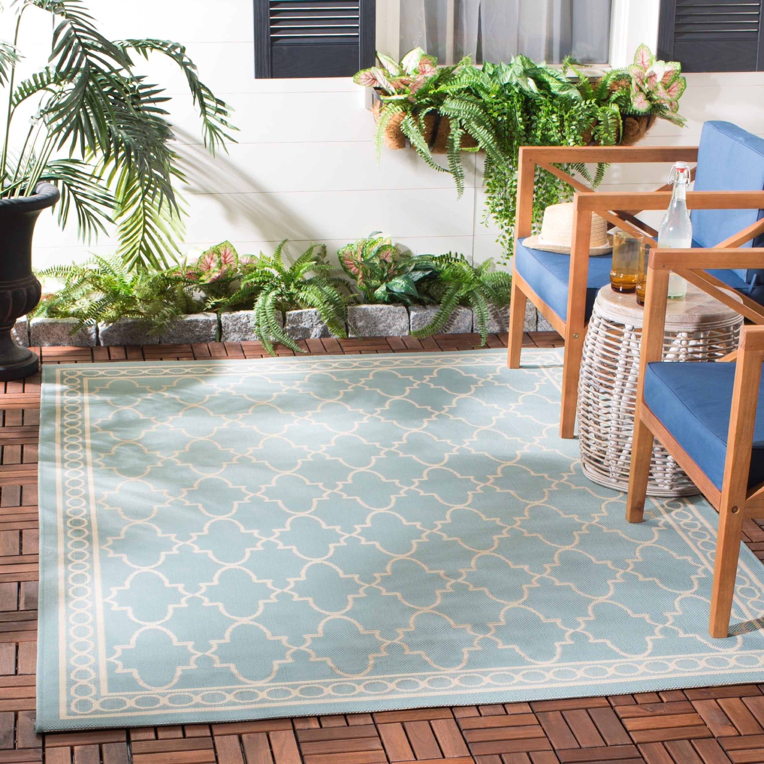 Safavieh Indoor/ Outdoor Courtyard Aqua/ Beige Rug (53 X 77)