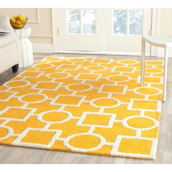 Safavieh Handmade Moroccan Cambridge Gold/ Ivory Wool Rug with .5-inch Pile - 9' x 12'