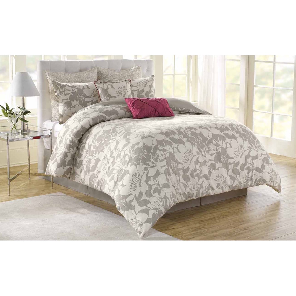 Soho New York Home Peony 8 piece Comforter Set