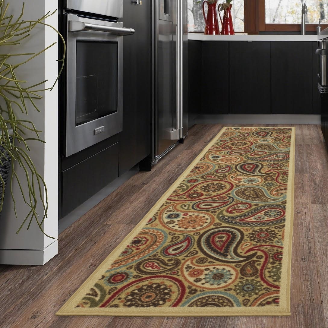 Contemporary Paisley Design Non skid Beige Runner Rug (110 X 7)