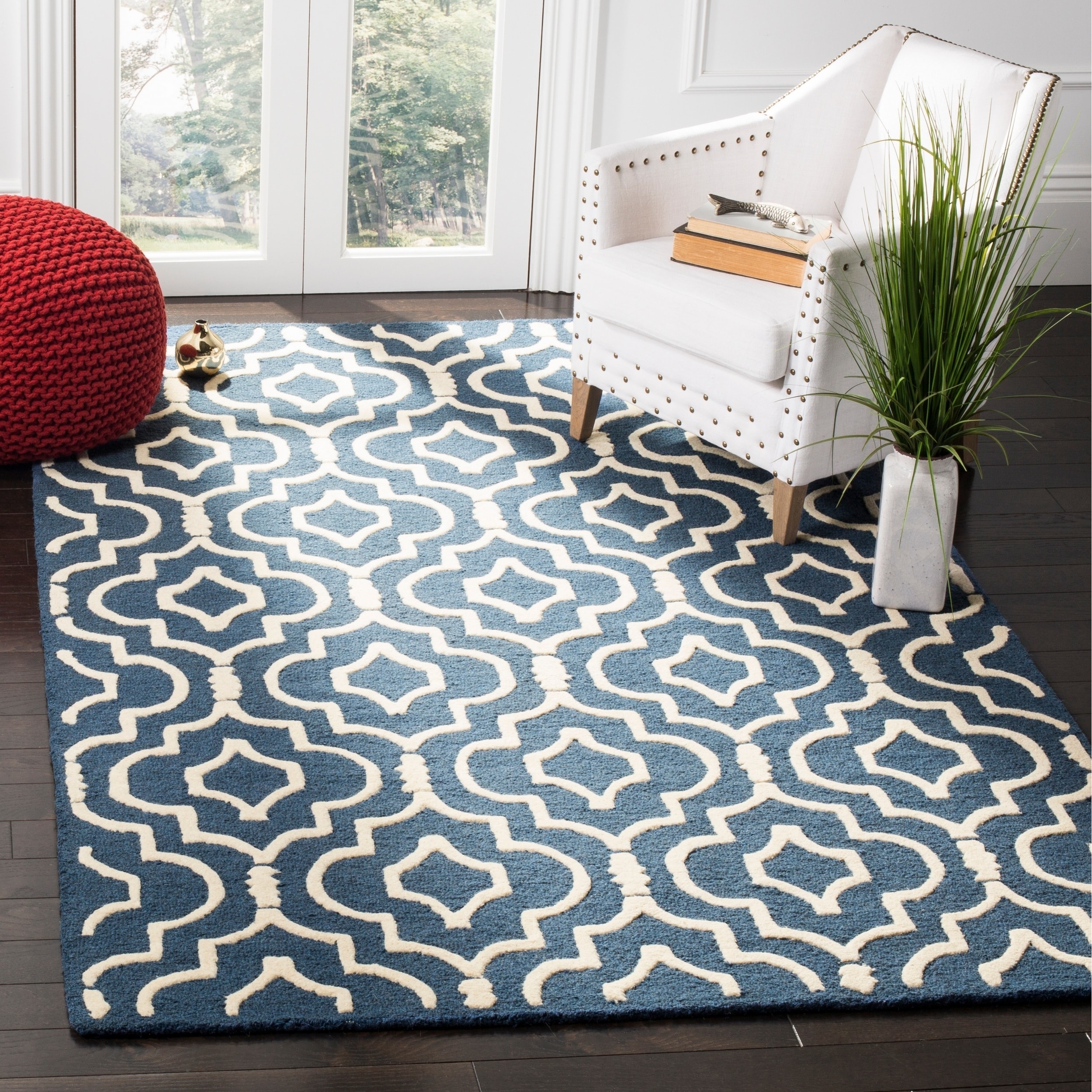 Safavieh Handmade Moroccan Cambridge Collection Navy/ Ivory Wool Rug (3 X 5)