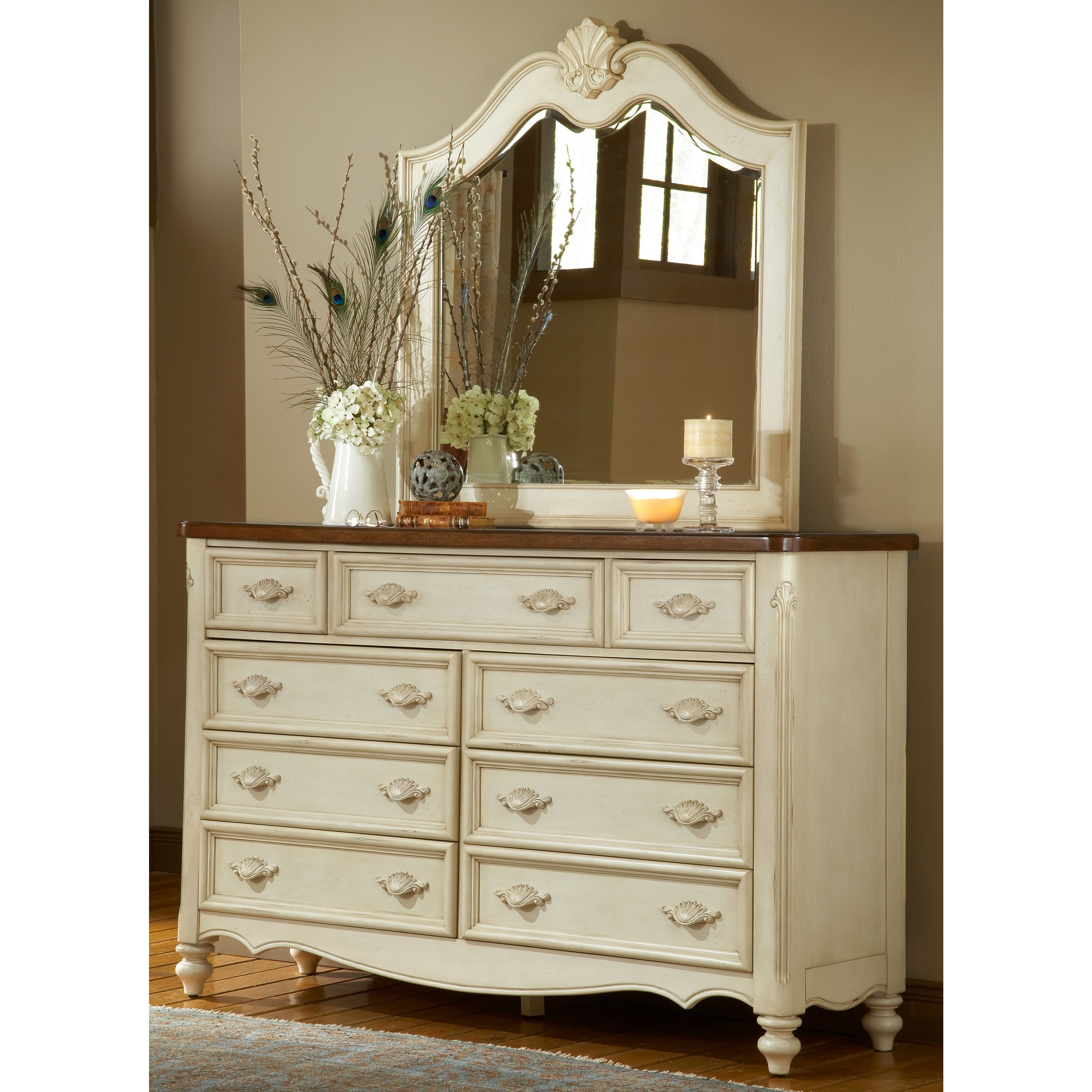 Rockford International Crescent Manor 9 drawer Dresser And Optional Mirror Antique White Size 9 drawer