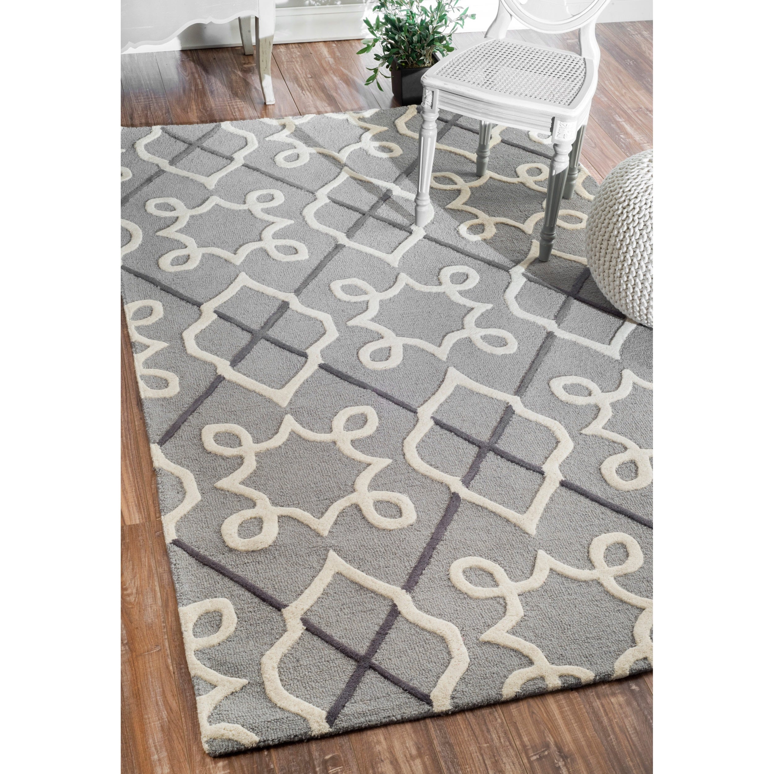 Nuloom Handmade Modern Lattice Grey Wool Rug (76 X 96)