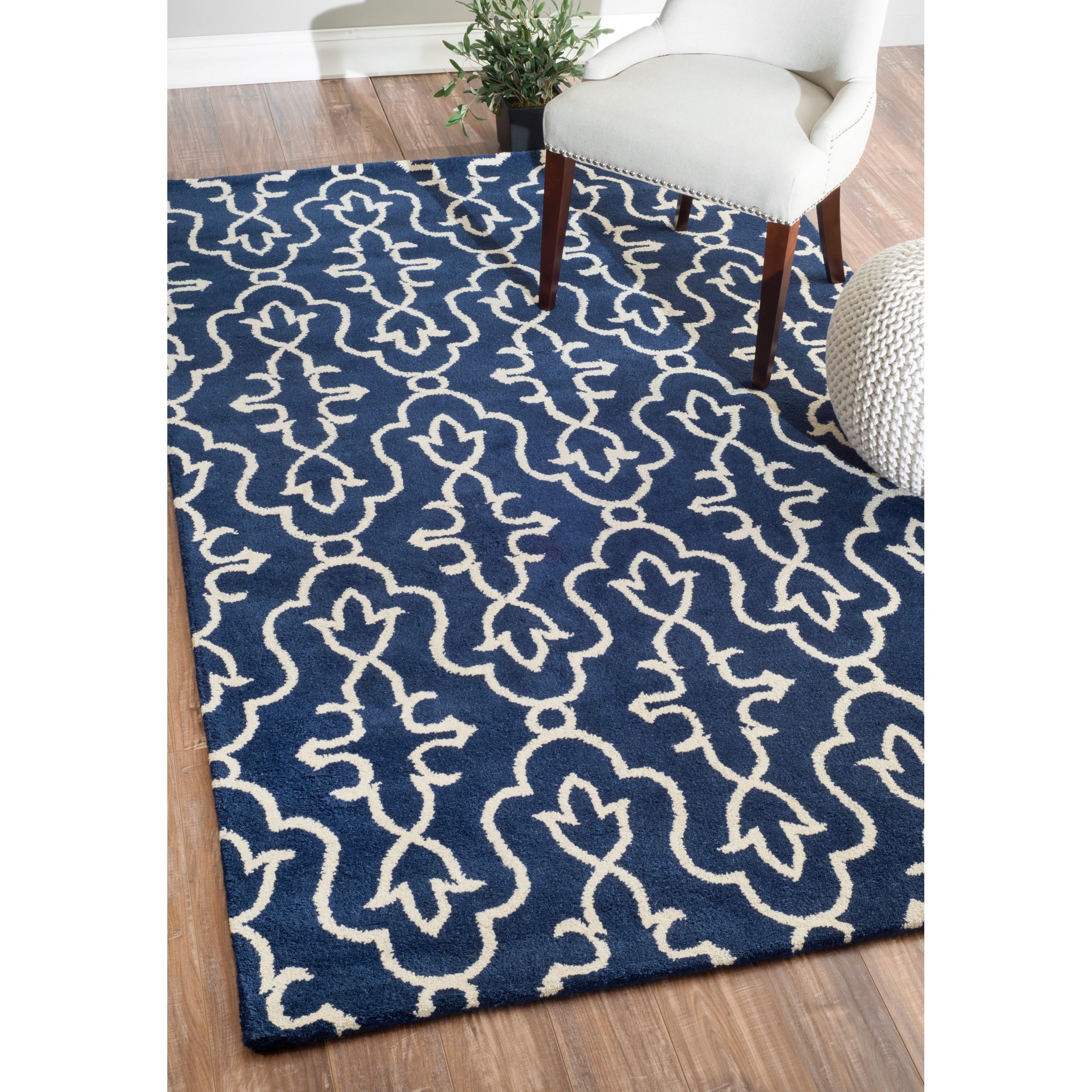 Nuloom Handmade Transitional Lattice Wool Rug (5 X 8)