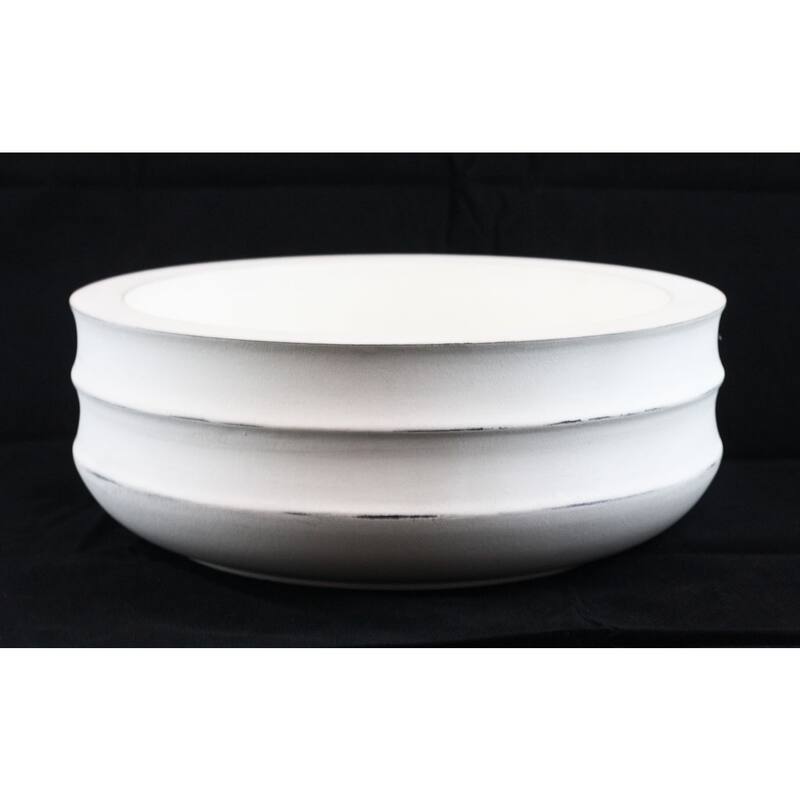 Handmade 3-piece Acacia Wood Bowls (India) - 3 bowls