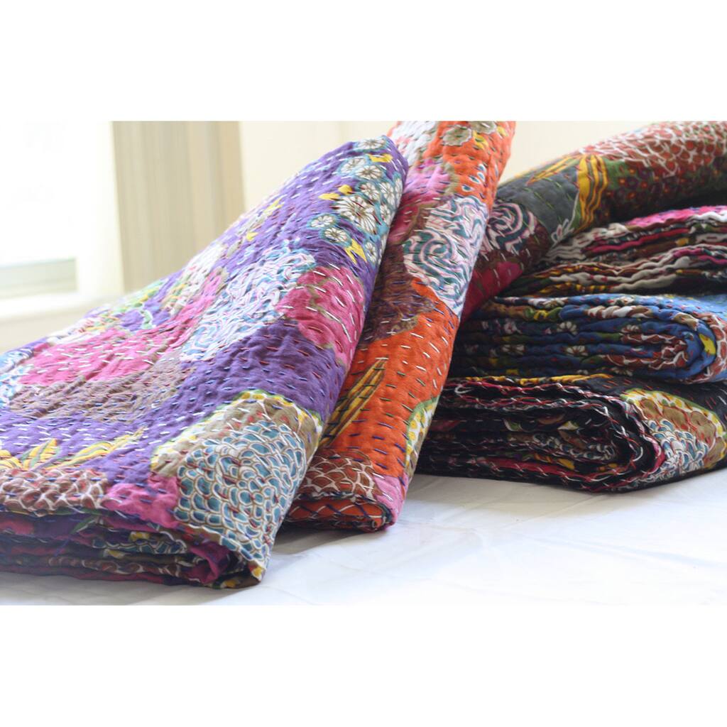 Handmade Quilted Kantha Throw Blanket (India)