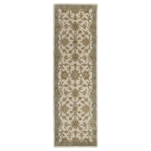 'Lawrence' Beige Kashan Hand-tufted Traditional Wool Rug (2'3 x 7'6