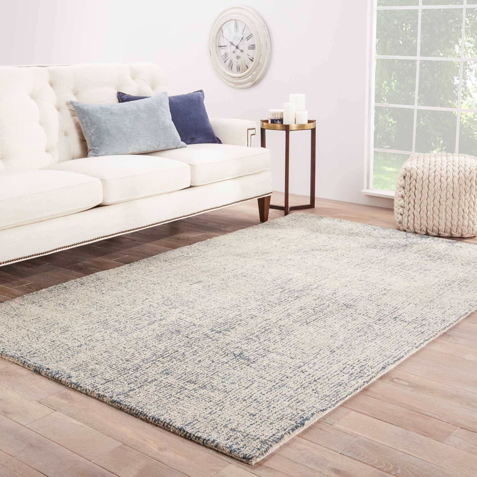Hand made Ivory/ Blue Wool Easy Care Rug (2x3)