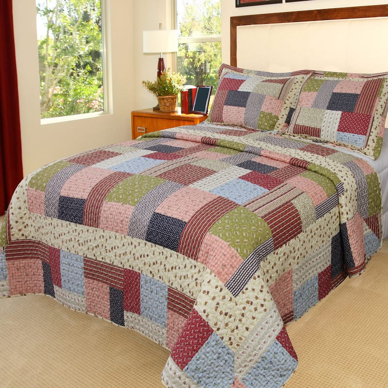 Windsor Home Savannah Classic Patchwork Quilt Set - Full - Queen